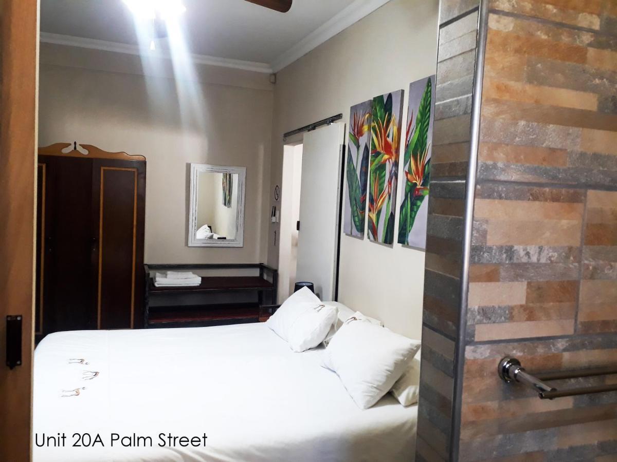 Bateleur Self Catering Cc Apartment Уиндхоек Екстериор снимка